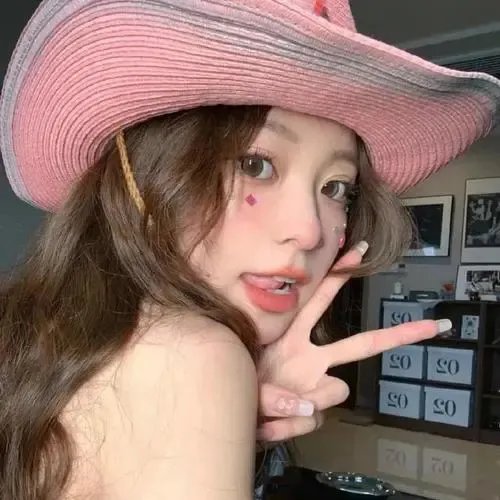 海底娇娃蓝华：处女任务